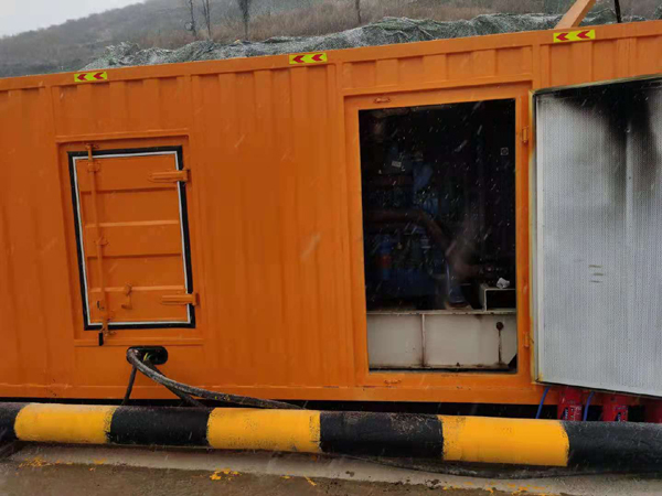 麻栗坡发电机出租 柴油发电机组电压低报警怎么办？