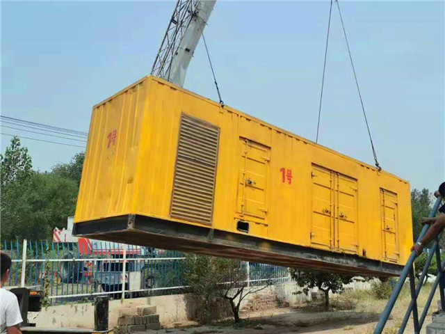 麻栗坡300KW柴油发电机组油耗是多少？